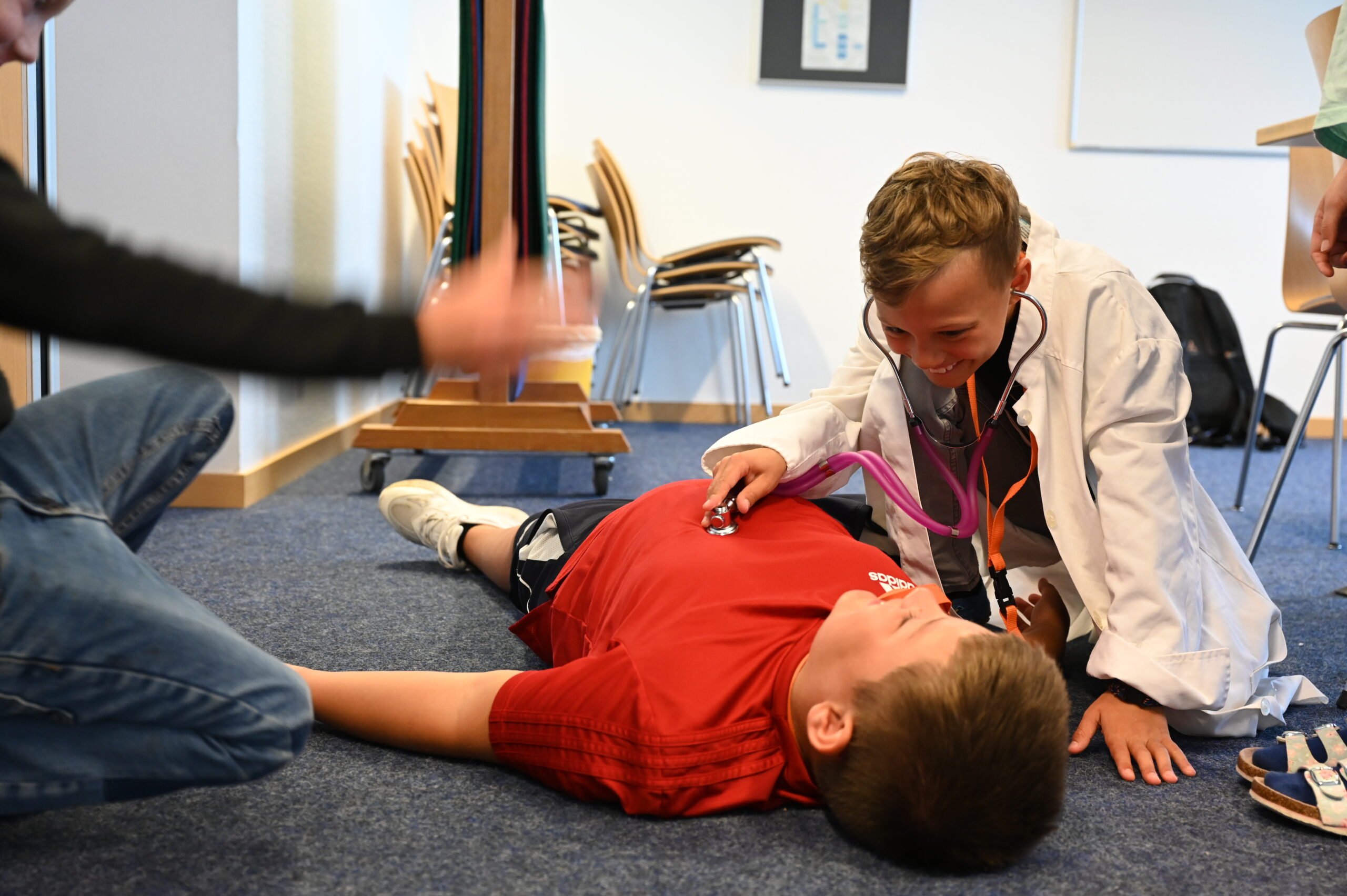 Arzt-Kind-Nachstellung